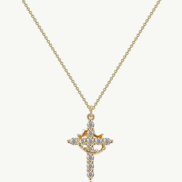NEW Stunning Crown With Cross Pendant Necklace - Picture 4 of 5